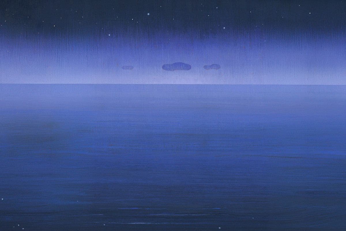 An image of the ocean.